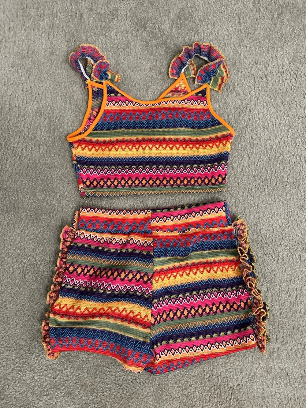 SHEIN Multicolor Ethnic Print 2-Piece Set Ruffle Crop Top & Tie Shorts - Picture 5 of 6